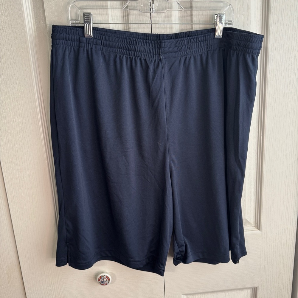 Old Navy Rec Tech Performance blue athletic shorts size XL
